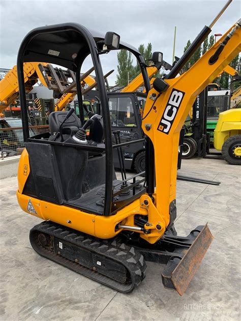 Used 8014 Mini Diggers for sale. JCB equipment & more 